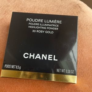 Chanel Rosy Gold Highlighting Powder ✨